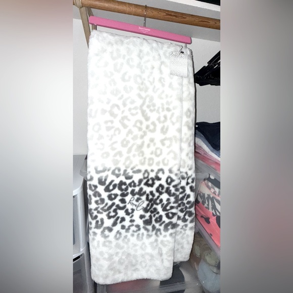 Sold - Picture 2 of 2